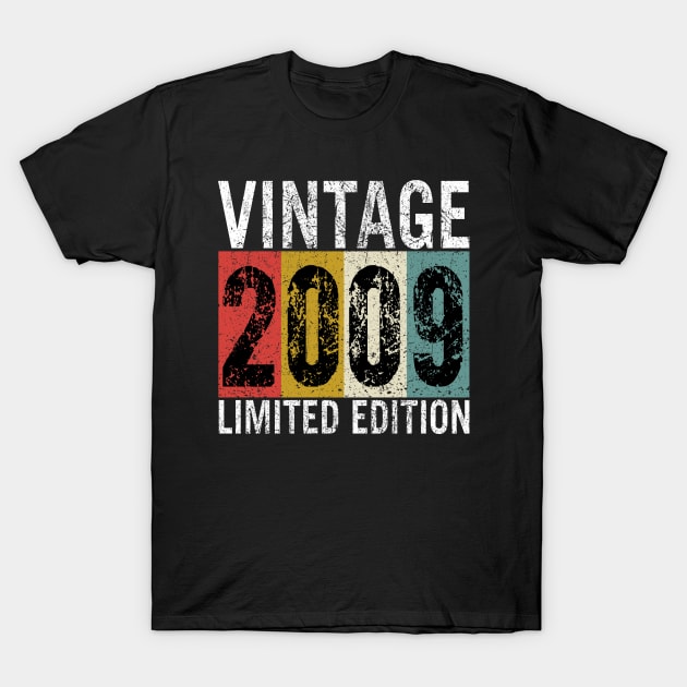 14 Years Old Vintage 2009 Limited Edition 14th Birthday gift T-Shirt by Kingostore